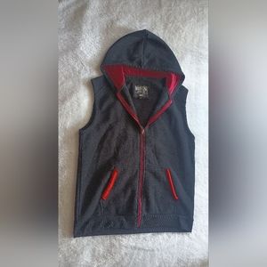 Zip up sleeveless hoodie